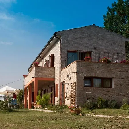 Alojamento de Turismo Rural Agriturismo Le Tre Poiane *